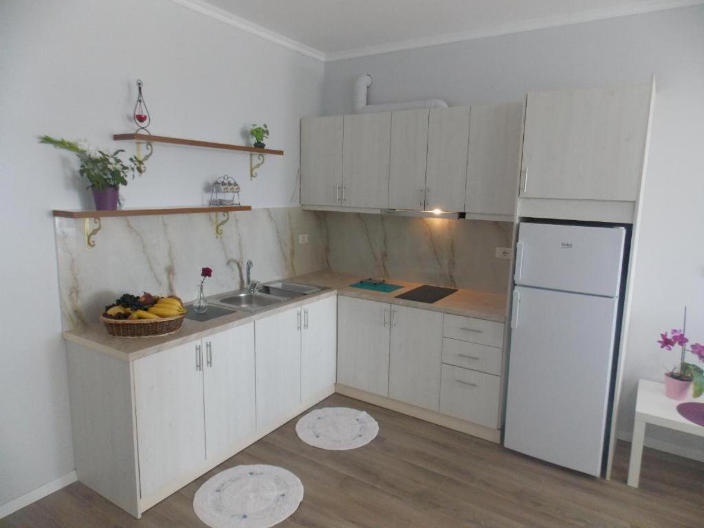 Amarilis Luxury Apartments Саранда Экстерьер фото